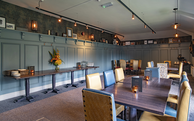 pcp-2024-secondaryspaces-thewillettarmswimborne-privatedining-img-01.jpg